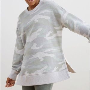Aerie Desert Sweat Shirt Camo Size XL